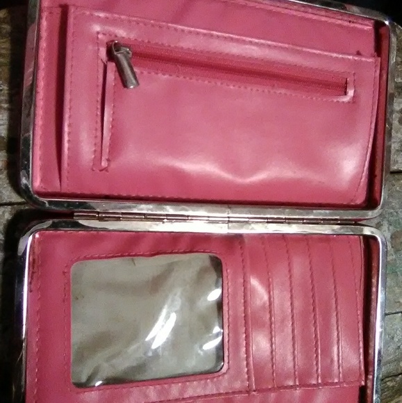 Pink & Camo Jeweled Cross Clutch/Wallet! (: - Picture 7 of 7